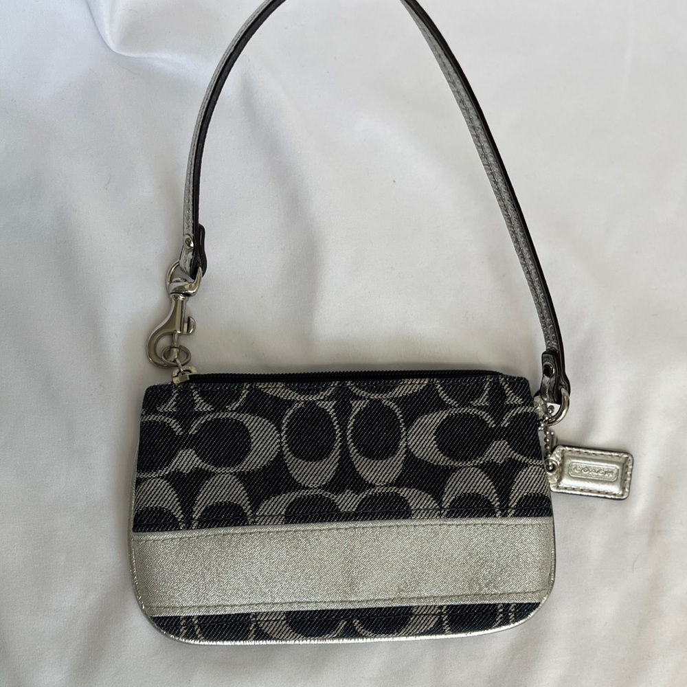 Coach EUC, zippered wristlet, blue & silver denim, clean, interior pkt, - Picture 3 of 13